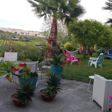 A Lumia Villa Ното Екстериор снимка